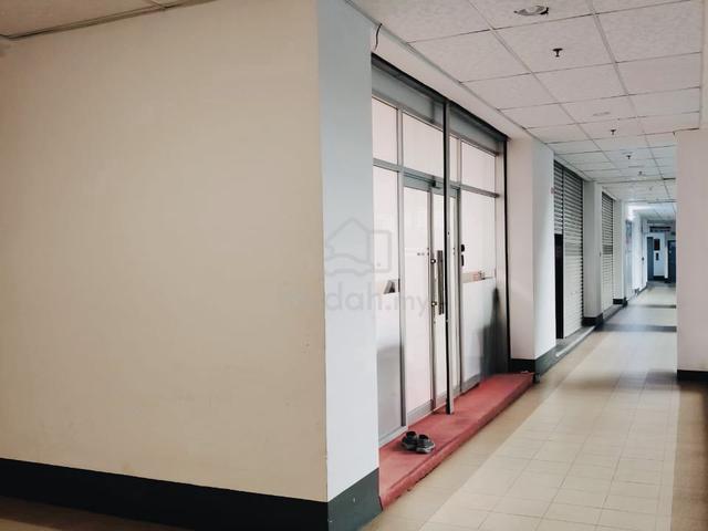 PRIME INVESTMENT UNIT! D'Piazza Mall. Bayan Baru. 2nd floor. With Lift 1