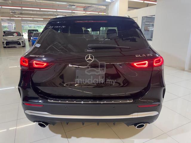 2021 Mercedes Benz GLA35 2.0T AMG 4MATIC SUV - 4