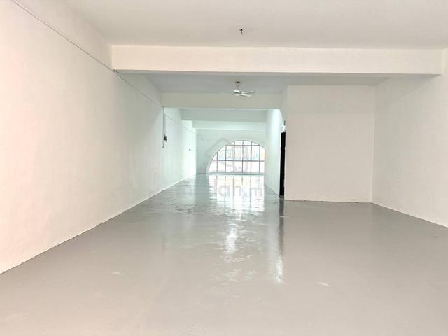 Extra Large 1,700 sqft  First Floor Office for Rent Bandar Perda 1
