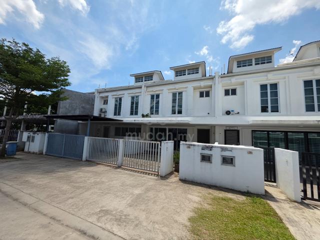 Double Storey Link Terrace Perennia Rembayu 4 Bedrooms Selangor 1