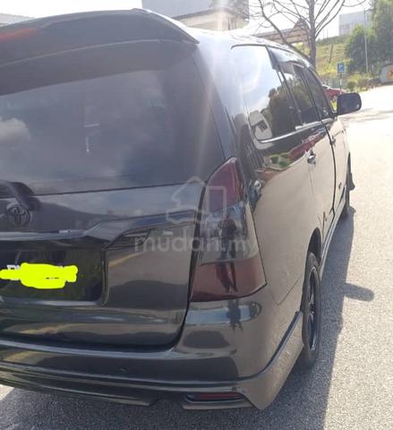 2015 Toyota INNOVA 2.0 E (A) - 4