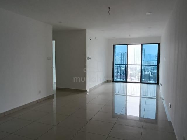 KL Traders Square Residences 1