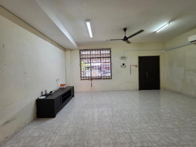 Double Storey Terrace Tmn Angkasanuri Batu Berendam 1