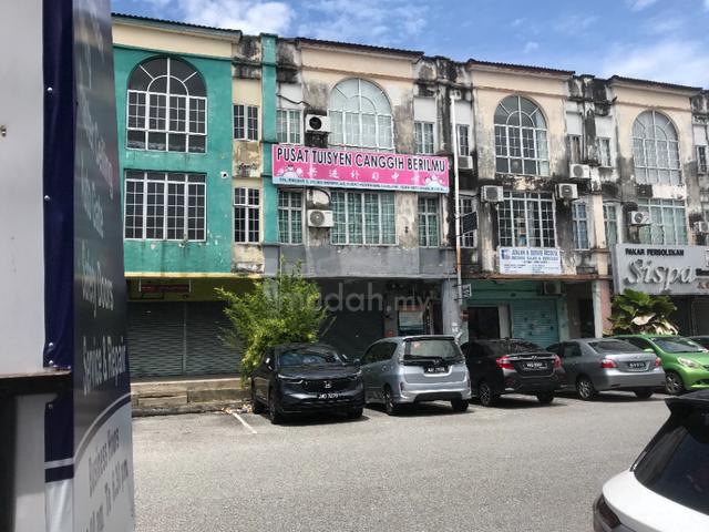 3 Storey Shop Lot Oakland Commerce Centre, Seremban 2 (Under Value) 3