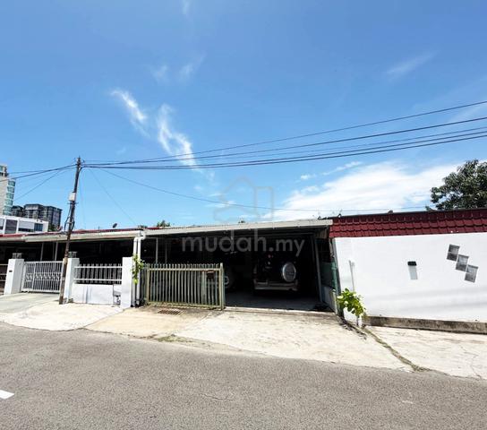 Taman Oriental | Single Storey | 3R2B | Kobusak | Towering | For Rent 1