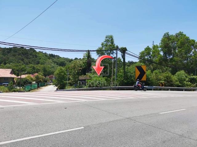 Tanah GRED A 0.45EKAR TEPI JALAN BESAR KG CENDERING Kuala Terengganu 1
