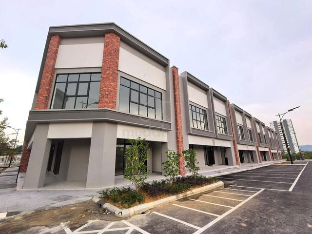 Rawang Gamuda Garden Village Square Shoplot For Rent 1