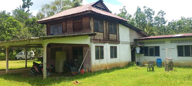 Beli tanah dapat rumah Dan penyewa sekali 1