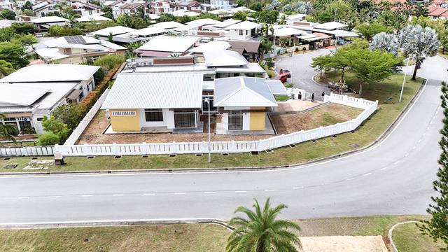 (9730 SQFT)Single Storey BUNGALOW, Enstek Timur Bandar Baru Enstek, N9 1