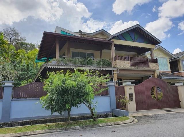 CORNER LOT 💥 2.5 Storey Terrace Laman Oakleaf Bukit Antarabangsa 1