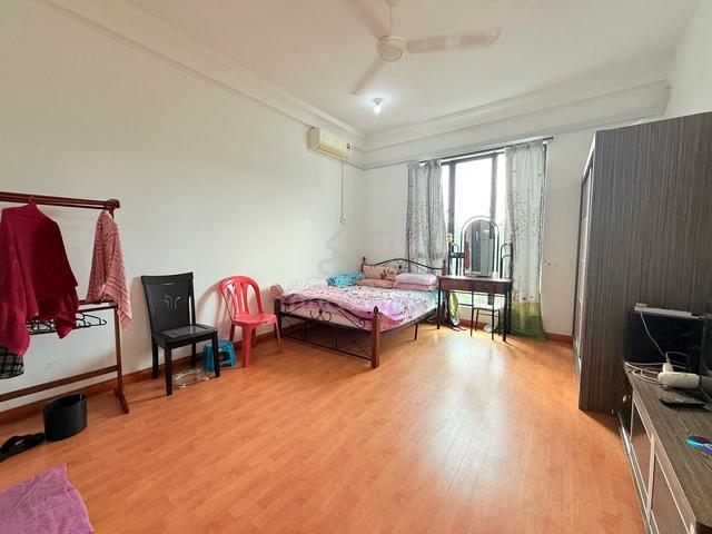 The Platino Serviced Apartment 3