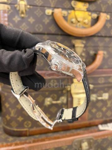 Carousel Image