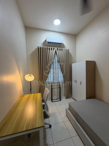 Bilik sewa kotasas (summervale) 1