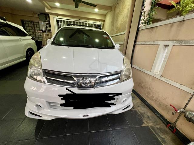 2013 Nissan GRAND LIVINA 1.8 CLASSIC/COMFORT MC - 1