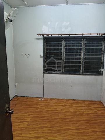 Teres House , Taman Dagang 1