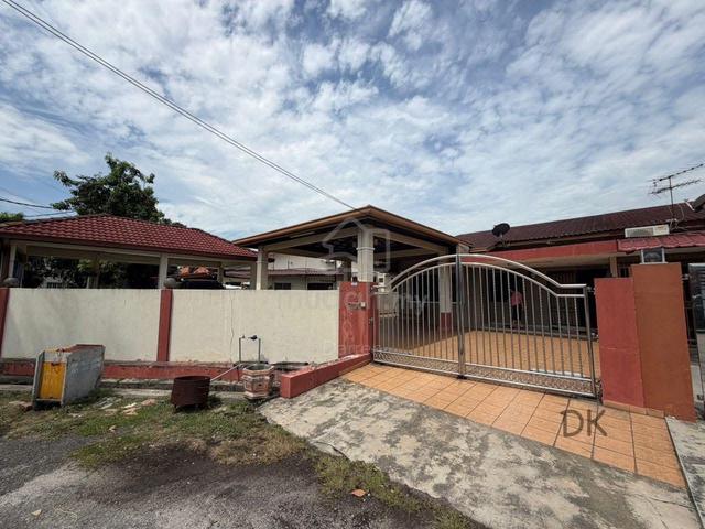 Taman Eng Ann Klang semi d house renovated super below market value bu 1