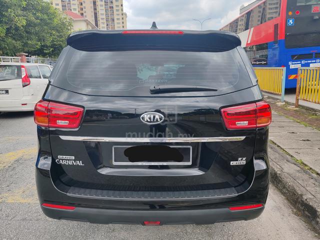 Kia GRAND CARNIVAL 2.2 D YP F/SERVICE REC 8 SEATER - 4