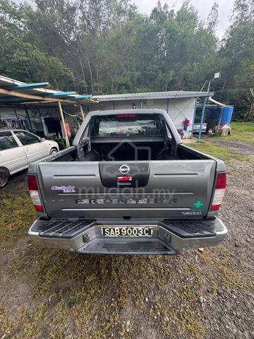 2010 Nissan FRONTIER 2.5 GRANROAD (M) - 5