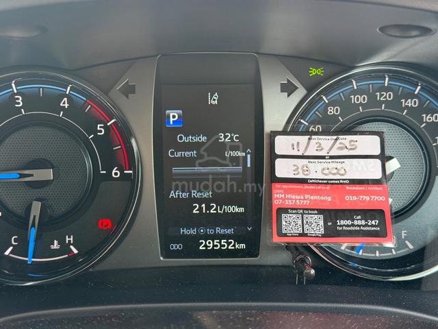 2020 Toyota HILUX 2.8 G Full Service At Toyota - 5