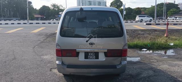 Kia pregio 2011 12 seater , warranty plan availabl - 5