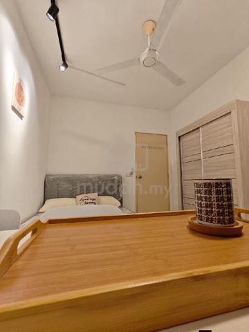 FEMALE Unit Master With Private Bathroom Setia Alam City Mall NKVE 1