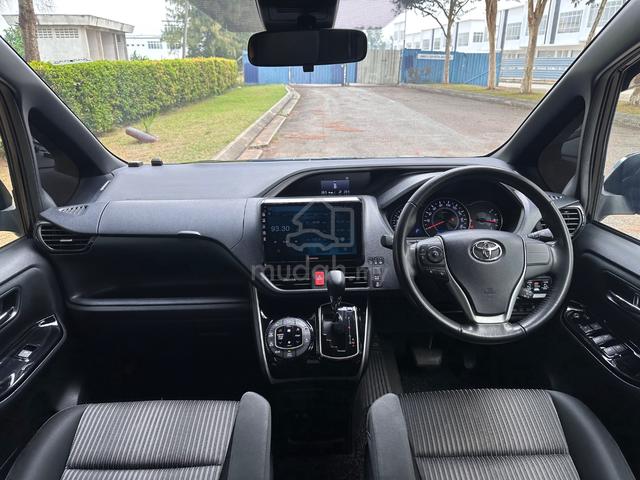 2018 Toyota VOXY 2.0 ZS KIRAMEKI (A) - 3