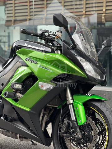 Carousel Image