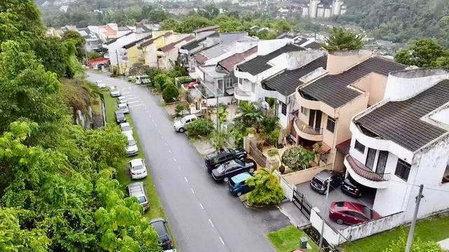 END LOT,NEAR GIANT BUKIT ANTARABANGSA‼️Double Storey TAMAN WANGSA UKAY 1