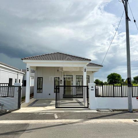 Villa Natura Semid setingkat untuk dijual 1