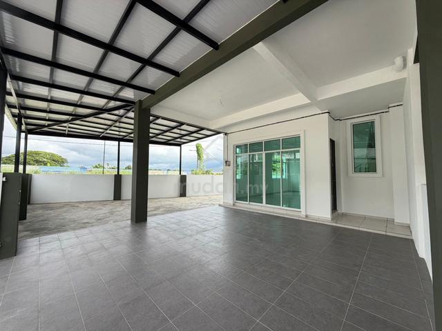 Rumah Teres Dua Tingkat (Corner) untuk Dijual di Padang Serai 1