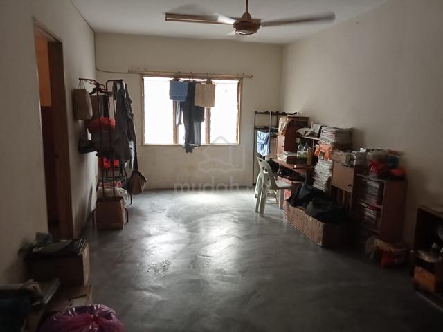 Flat PKNS Seksyen 7 Shah Alam 1