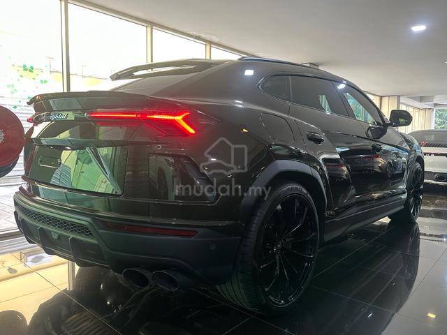 2022 Lamborghini Urus 4.0 V8 5 Seaters HUD System - 2