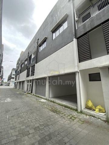 Facing Main Road Rimbayu, Eco Somerset Kota Kemuning 2 Storey Shoplot 1