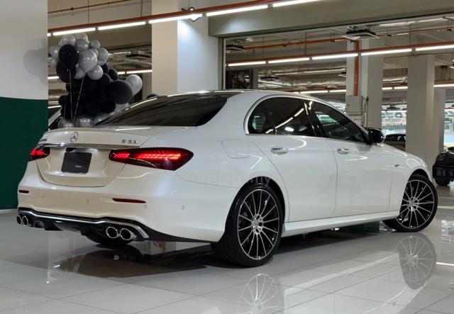 2021 Mercedes Benz E53 AMG 4MATIC / PANROOF - 2