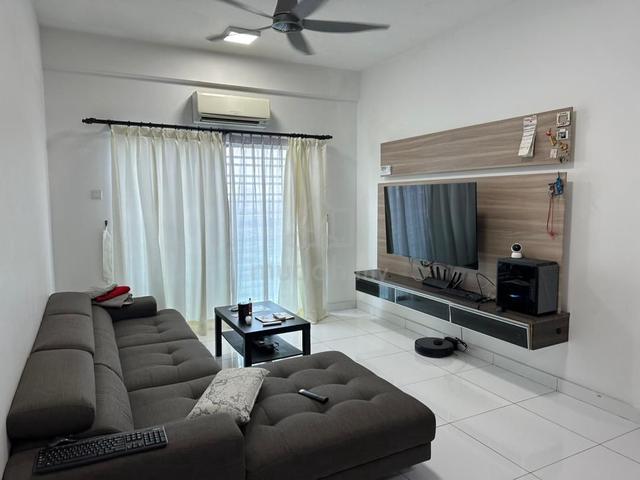 The Twin Residences @ Tampoi 1