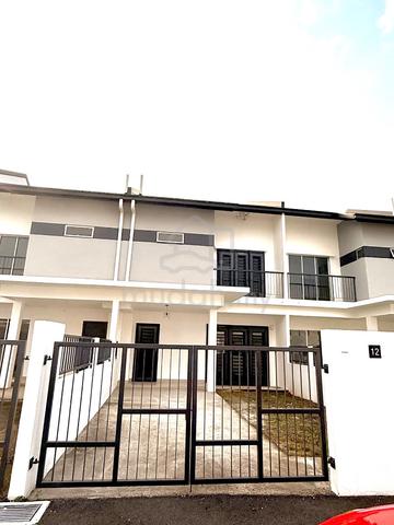 RUMAH UNTUK DiSEWA KOTA TINGGI, TAMAN PUNCAK WARISAN, SENAI, KULAI 1