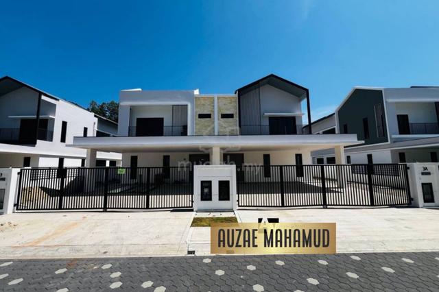 Gated & Guarded Exclusive Semi D- Bukit Banyan 1
