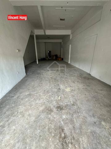 (Corner) Raja Uda Main road ground floor Shop 1378 sq.ft 1