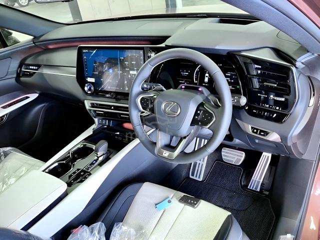2025 Lexus RX350 2.4 F SPORT M/LEVISON P/RF 7KM 6A - 5