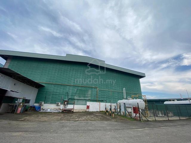 [WAREHOUSE 31000 sf BU FOR RENT] Warehouse Pengkalan Chepa Kota Bharu 1