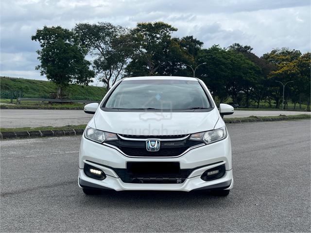 2019 Honda JAZZ 1.5 V FACELIFT (A) MUGAN BODYKIT - 2