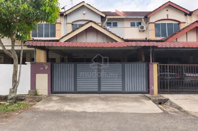 Freehold & Renovated - Teres 2 Tingkat Indera Mahkota 16, Kuantan 1