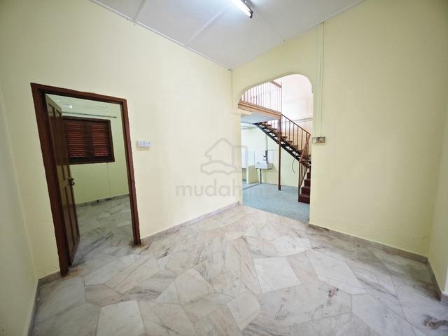 Pasir Puteh 1 Storey Terrace House For Sale / Freehold / Newly Paint 4