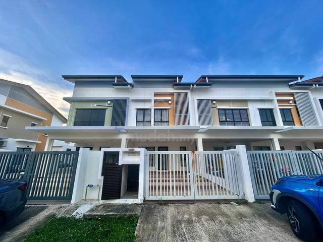 2 Storey Setia Permai U13 @ Setia Alam RUMAH CANTIK MURAH FURNISHED 1