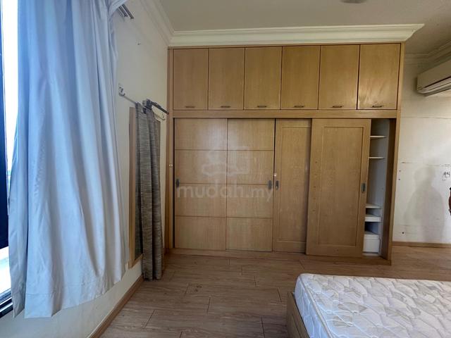 Grandview Condominium 4