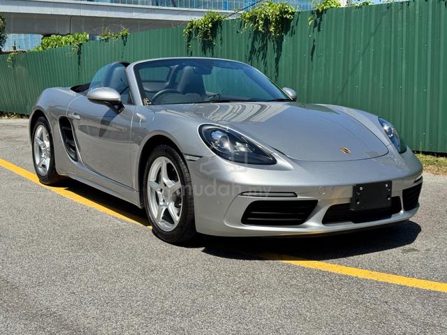 22 GT SILVER SOFTTOP R.CAM Porsche 718 Boxster 2.0 - 1