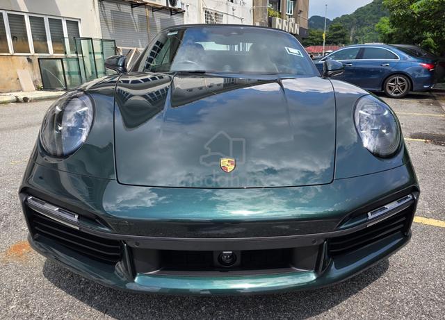 2022 Porsche 911 3.7 TURBO S Convertible - 4