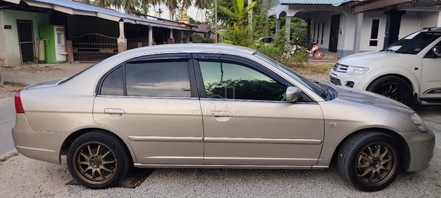 2002 Honda CIVIC 1.7 VTEC (A) - 5