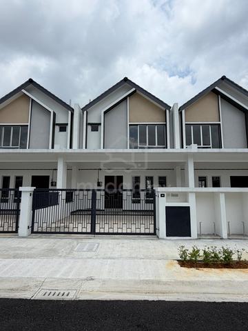 Double Storey Terrace Taman Seri Mewah 3, Meru, Klang 1