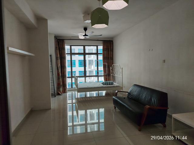 Parc Regency 1